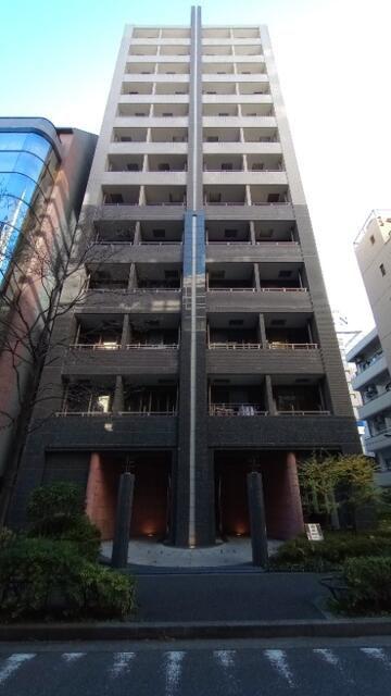 パレステュディオ新宿御苑駅前