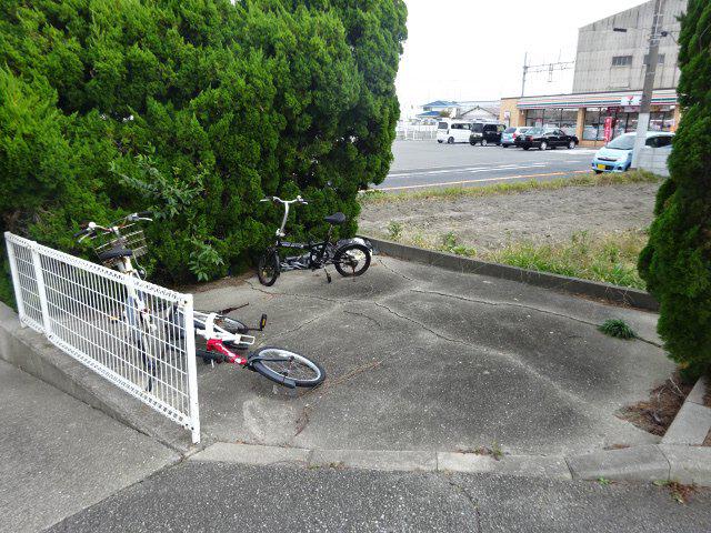 わいわいハイツ