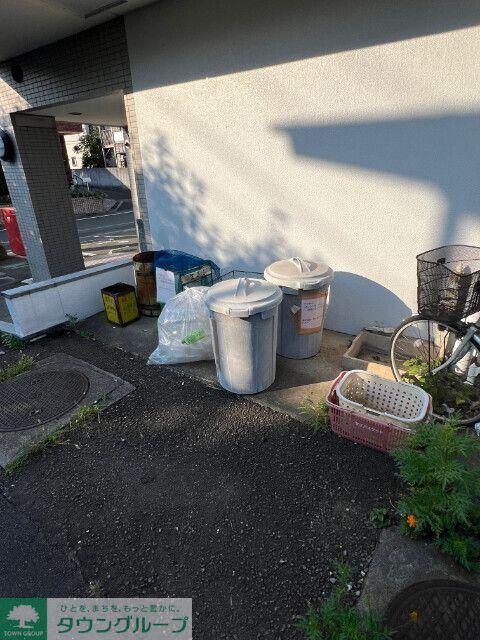 ＪＲ中央線 国立駅 徒歩14分 3階建 築36年