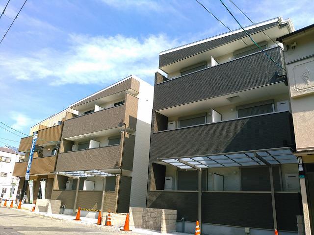 セレニティ田川北A