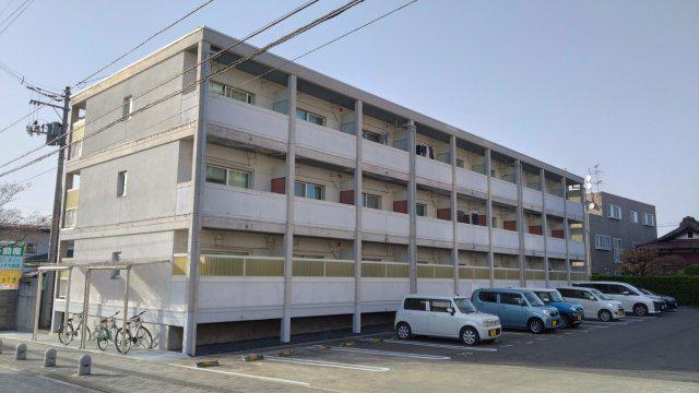 ラフィーヌ東原