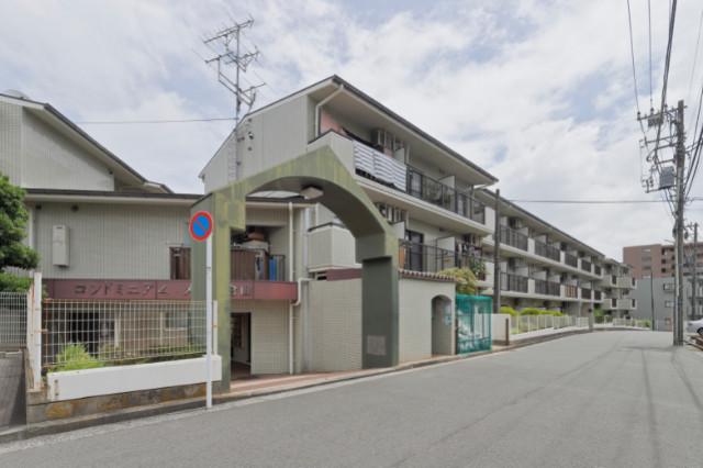 コンドミニアムメイ大倉山