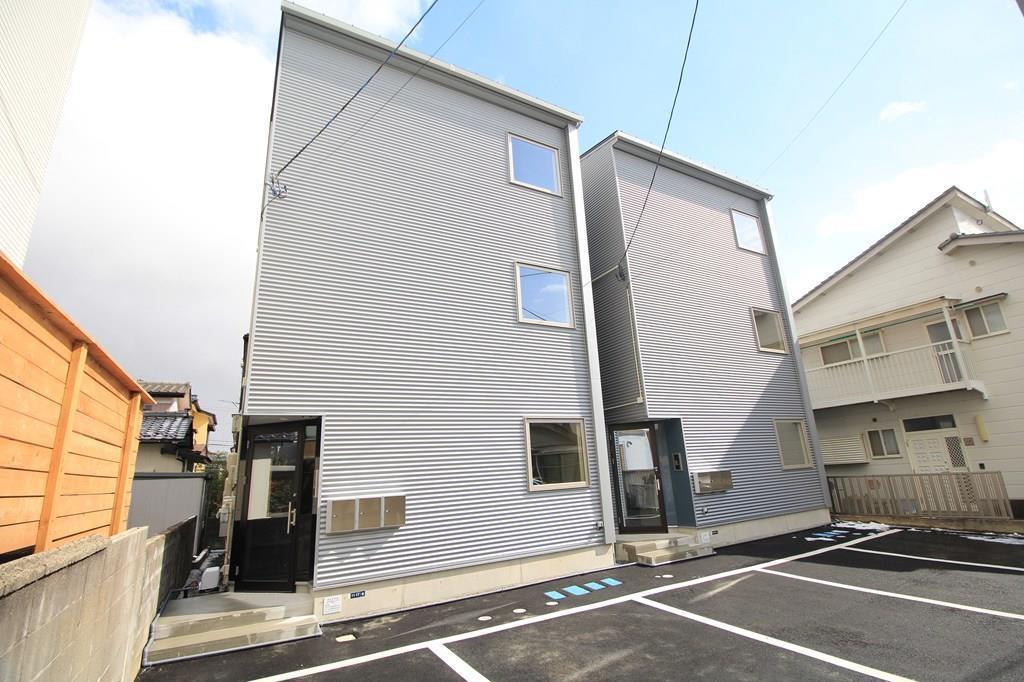 APARTMENT M