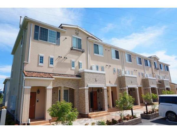 グリーン琥珀