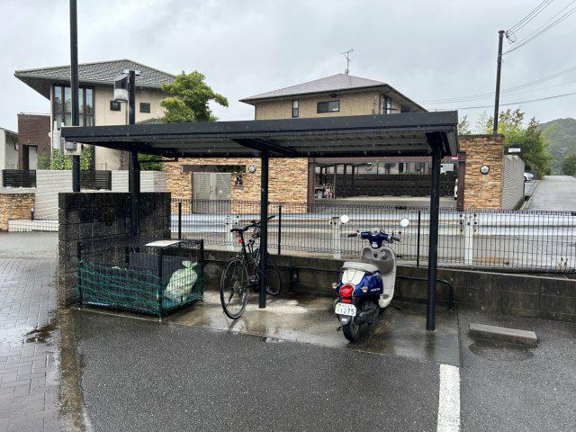 セントラヴィーヌ山手II