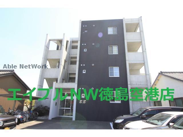 ＪＲ高徳線 吉成駅 徒歩29分 4階建 築11年
