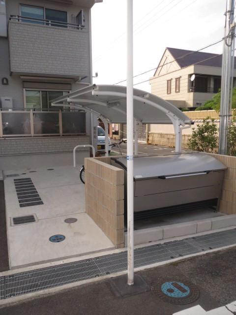 オークリーテラス