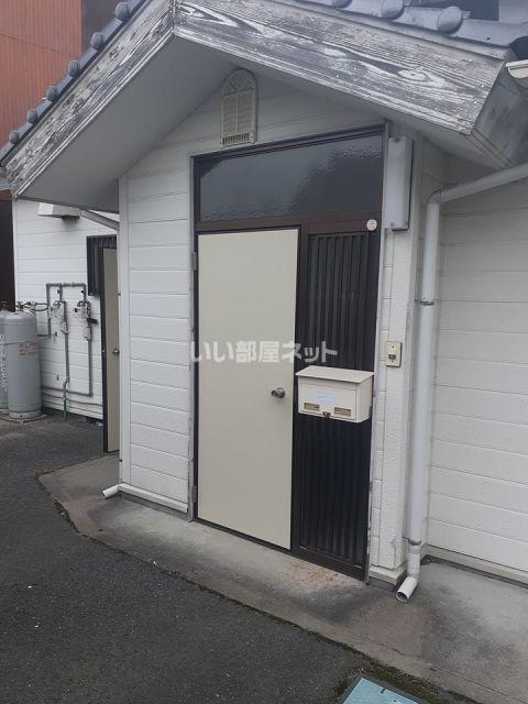 新町川土手平屋 左 2LDK