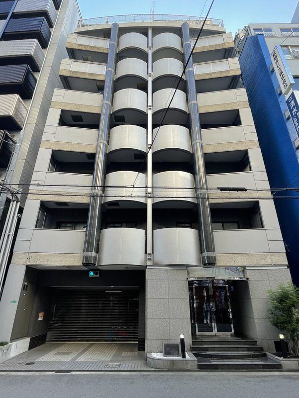 地下鉄御堂筋線 なんば駅(大阪メトロ) 徒歩7分 10階建 築32年