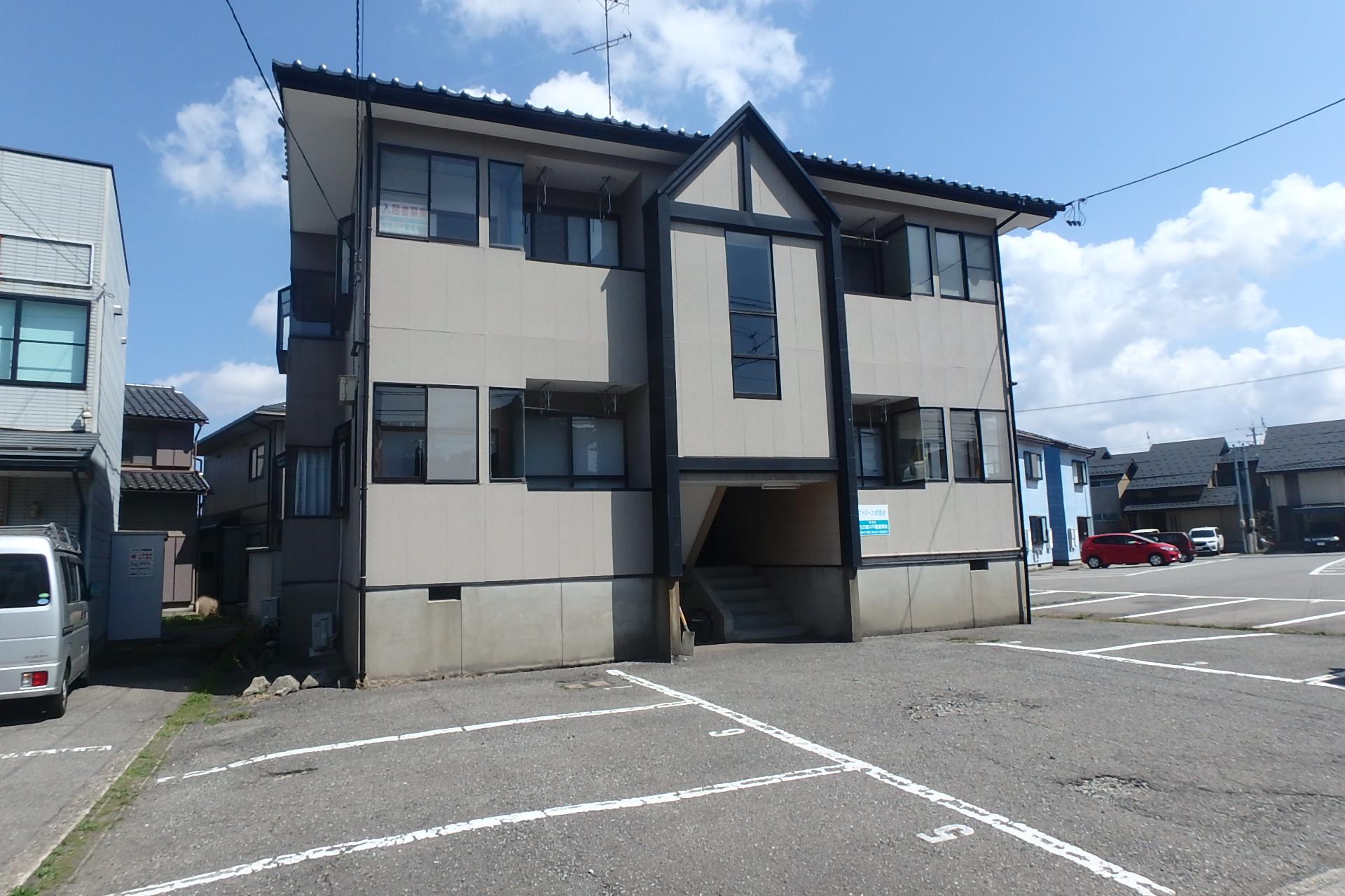 ファミーユ伏見台