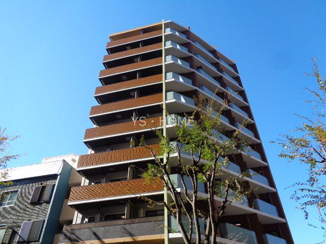 LUMICOURT MITAKA