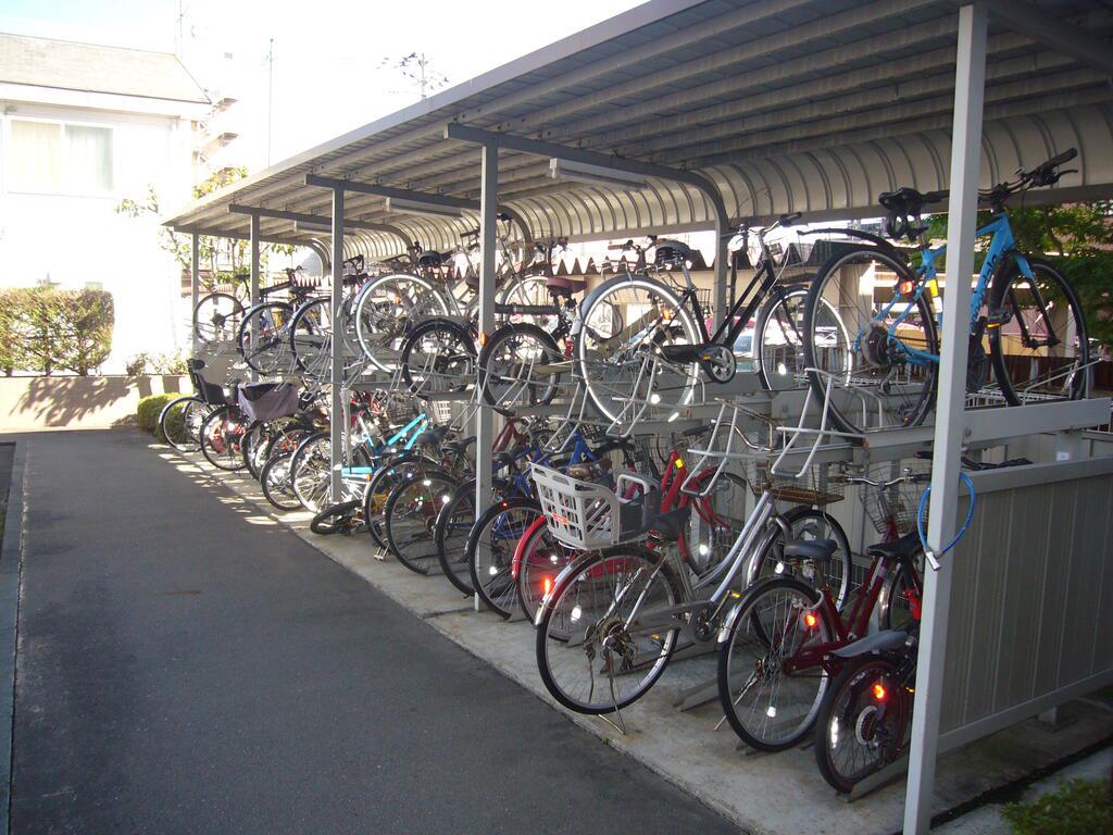 プルーリオン本町