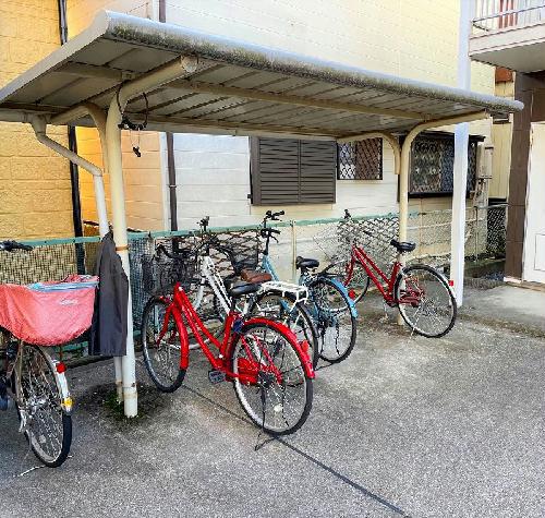レオパレスブルーメハイム高田