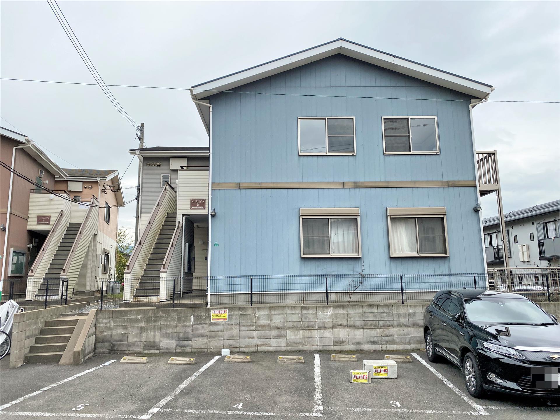 トレゾア湯川新町 A棟