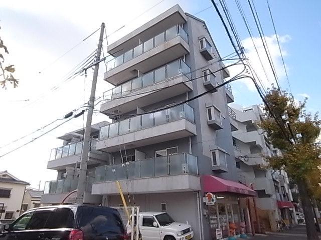 クレストイズミ