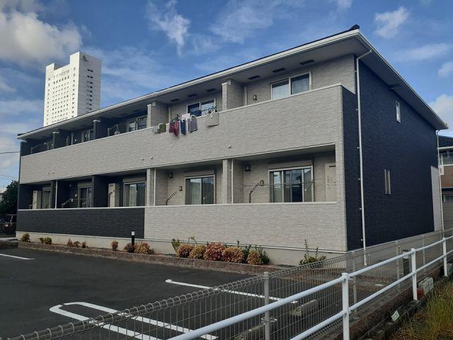 グリエラ芳賀