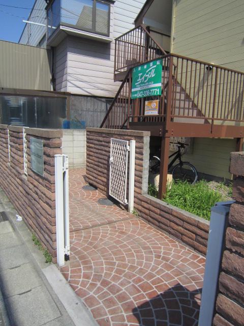 ドミール市川