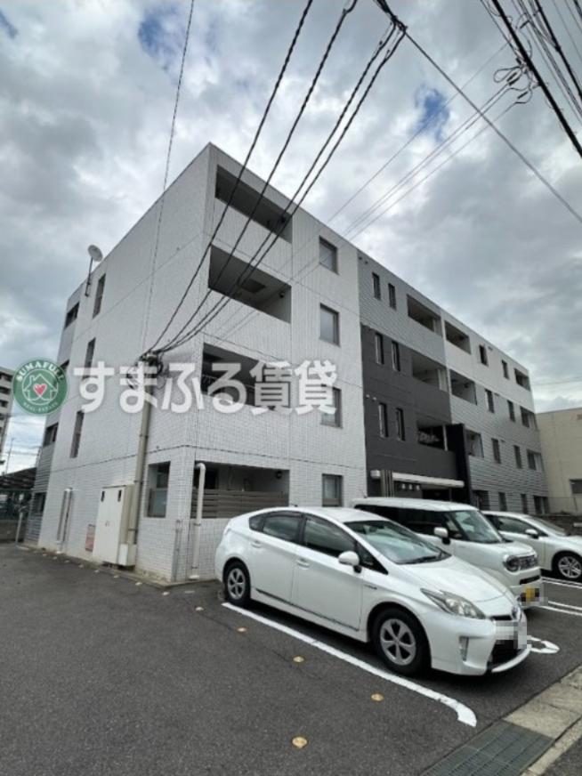 NEWロジュマン三本木