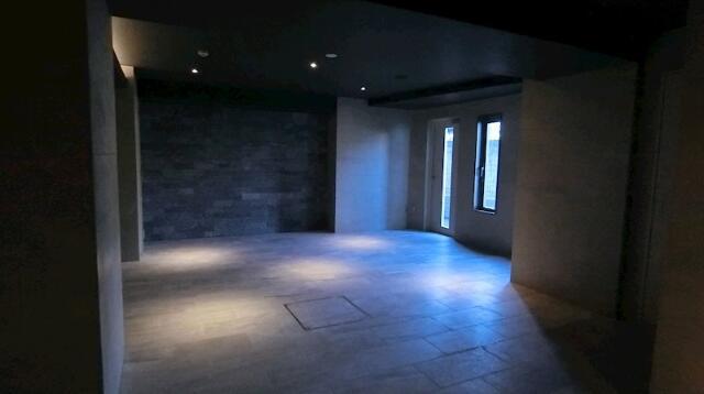 HYS 梅島 CONFORT