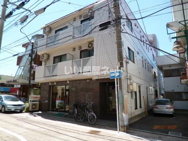 ヴェルファーレ彩
