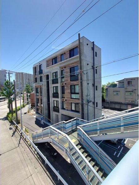 LEGIOIE築地口駅
