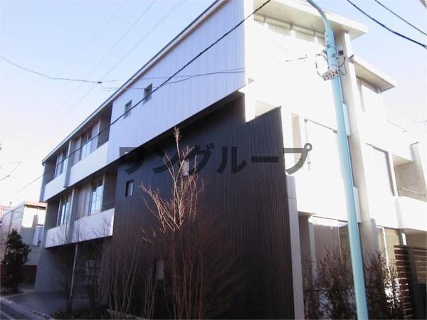APARTMENT 空