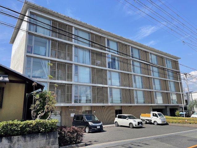IRORIE(2SLDK/3階)