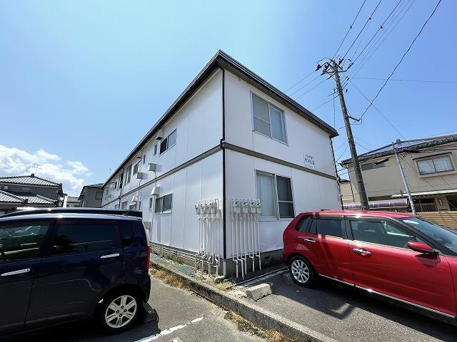 ハイツサンパレス