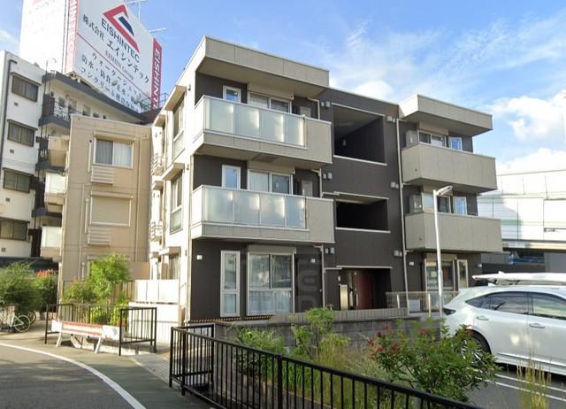 D HOUSE GRANDE