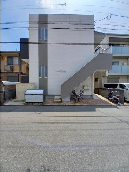 CREO八田参番館