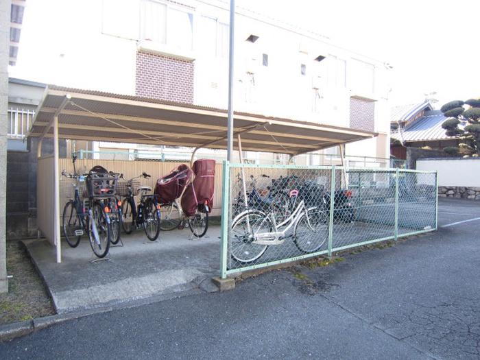 岸田マンション