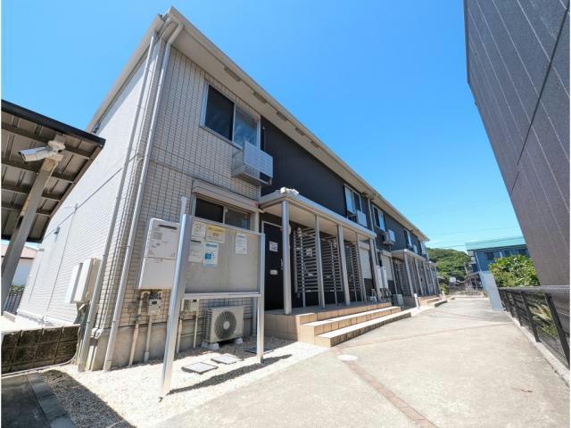 アゼリア岸岡