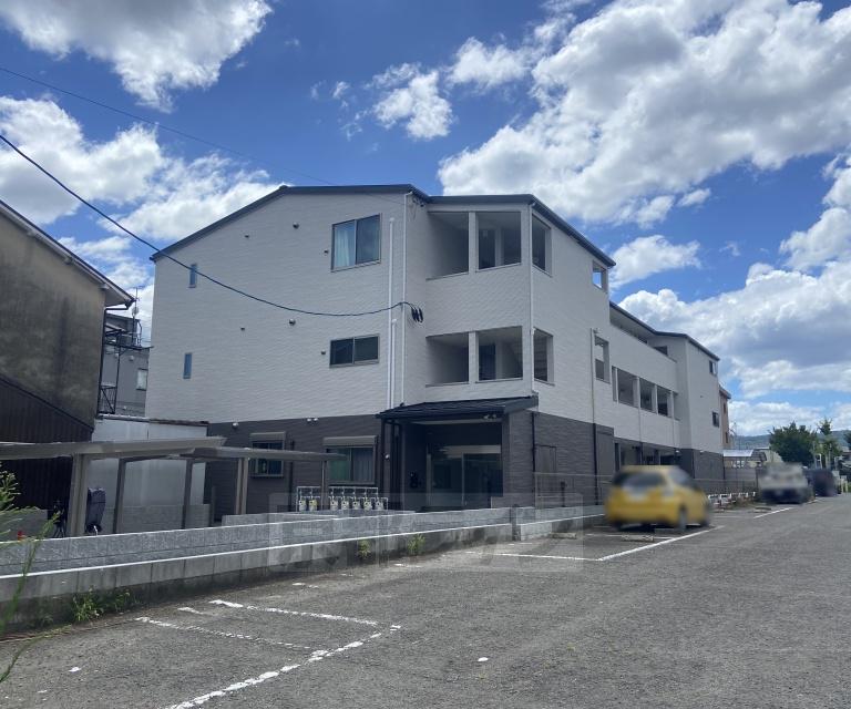PLUME葛野三条