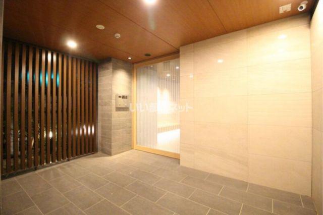PLUMERIA駅南