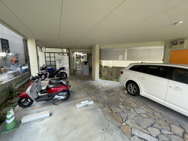 ROKKO CASA DE PIEDRA