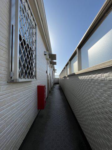 KANAZAWA FLOORS