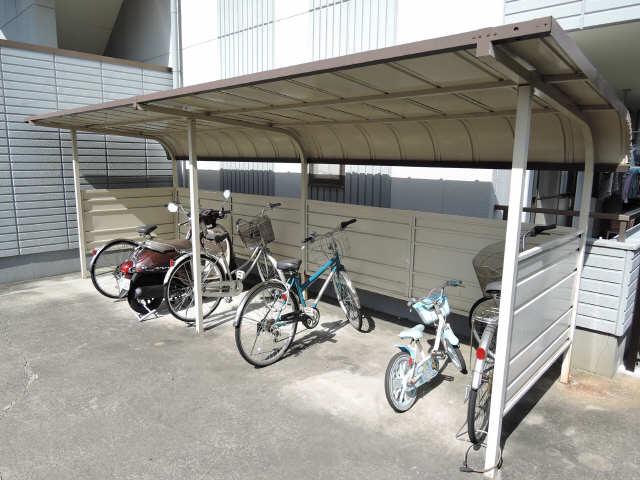 ヴィクトワール尾崎山