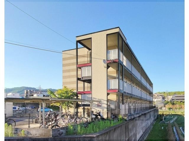レオパレス西京