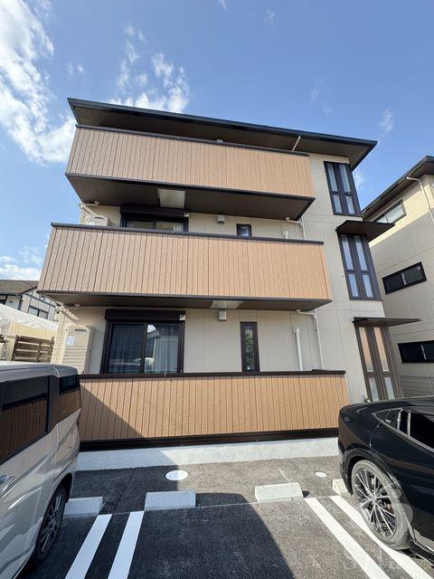 GRAMM東小野堀町ウエスト