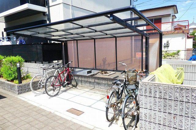西田ハイツ