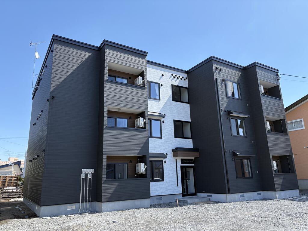 AXIS NISEKO B 303