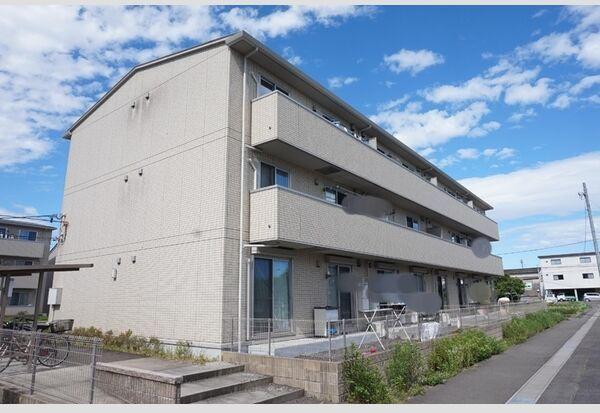 ロイヤルガーデン なでしこ館 D