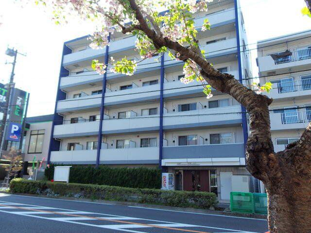 HUMAN RESIDENCE
