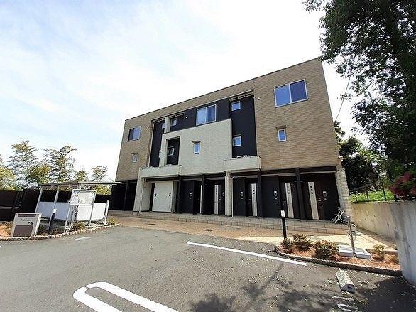 神奈川県藤沢市  築9年(1LDK/1階)