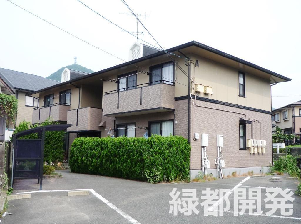 ハイカムール田倉 A棟