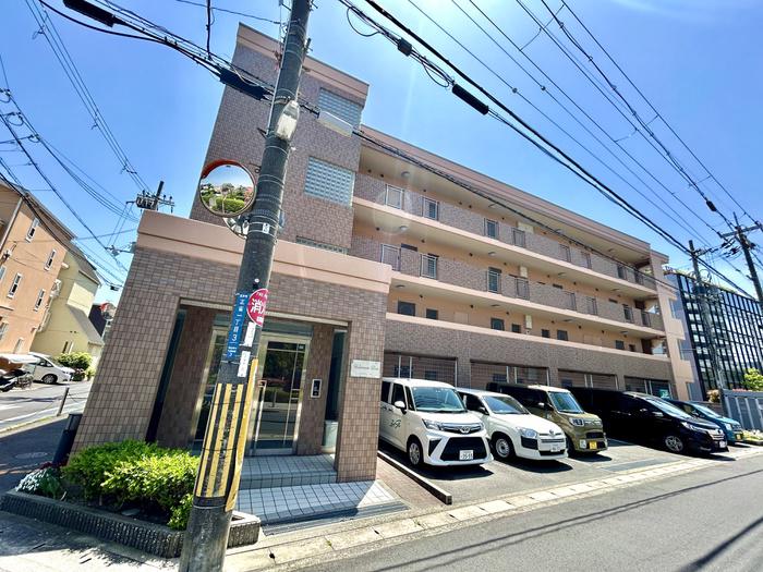 シャルマンドゥ