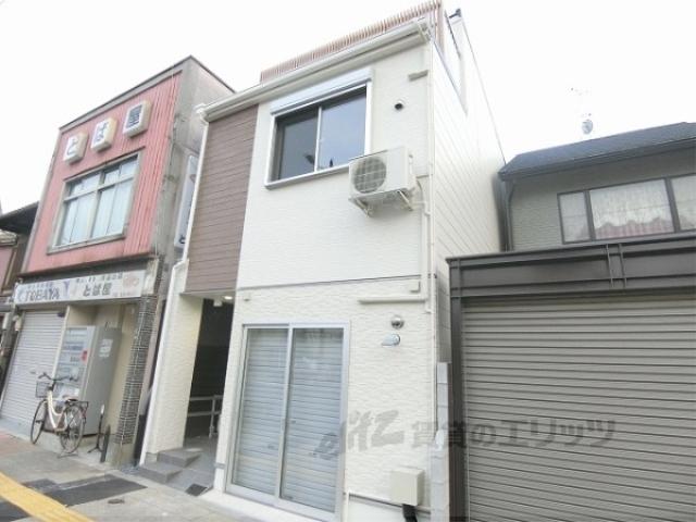 メゾネ・クレアール東寺