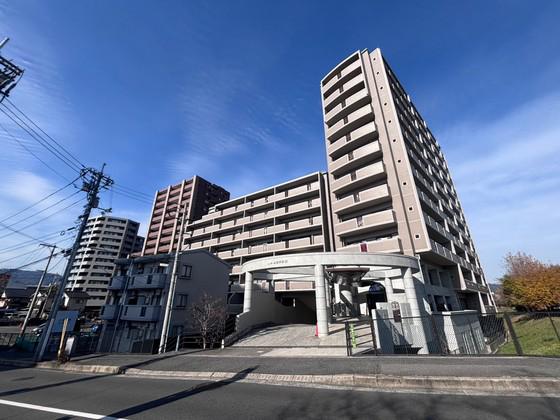 Lテーゼ西原駅前
