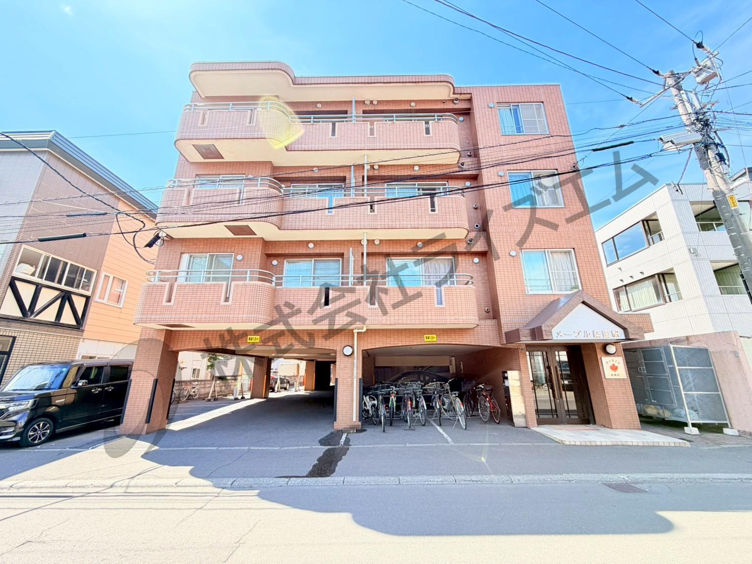 メープル桑園駅