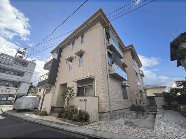フェリーチェ御蔭